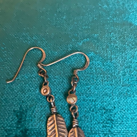 Vintage sterling silver feather earrings - Picture 2 of 3